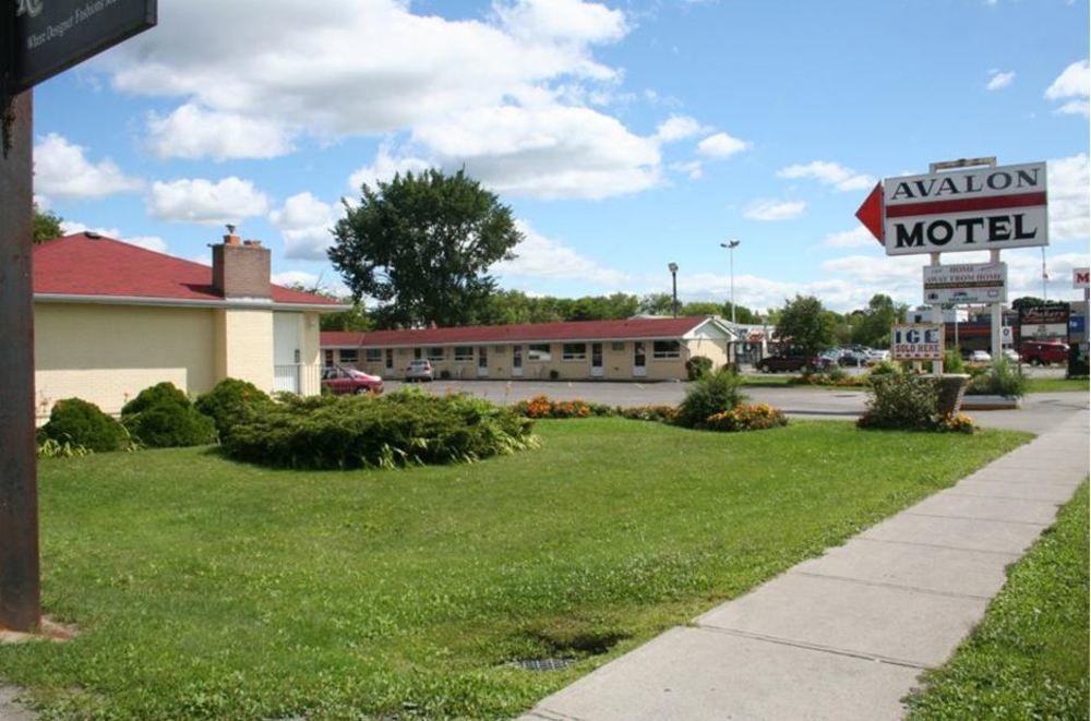 Avalon Motel ベルビル エクステリア 写真